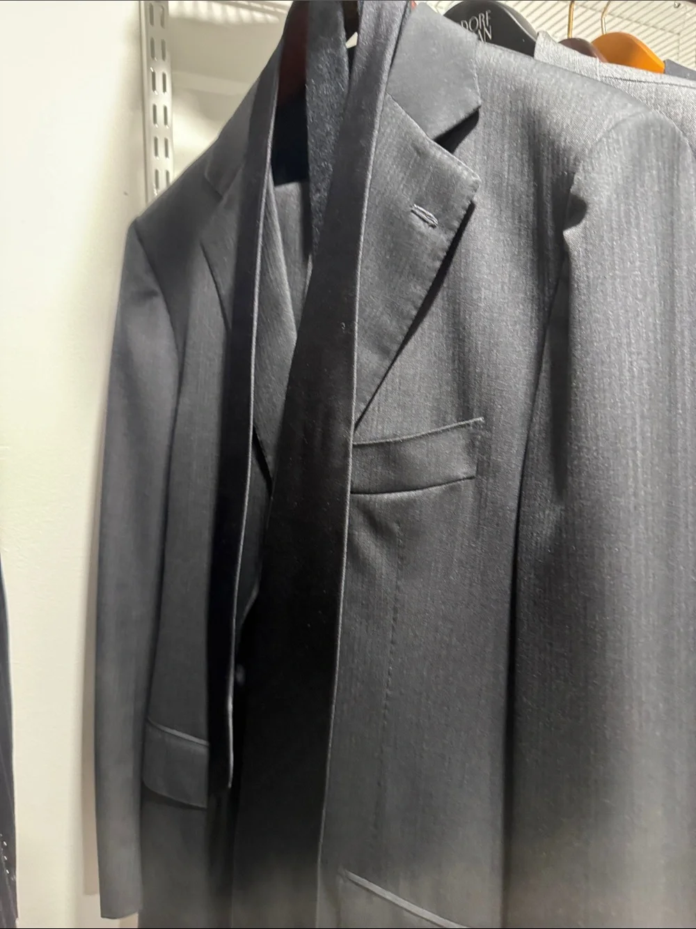 Men's Dark Gray Tailored Suit Jacket